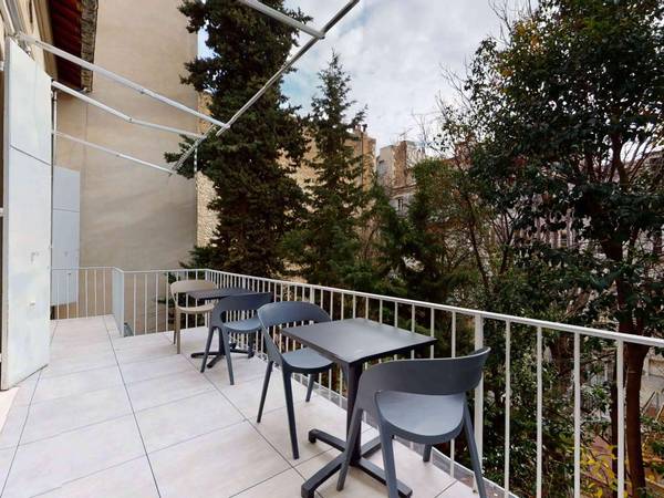 Colocation / Appartement 1 pièce de 460 m², Marseille, 46 Rue Jean de Bernardy / Photo 2