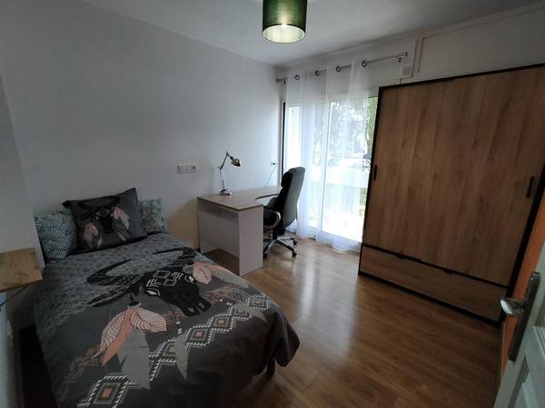 Colocation / Appartement 5 pièces de 85 m², Rennes, Cours du Président John Fitzgerald Kennedy / Photo 12