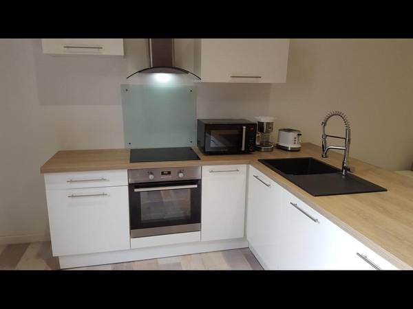 Colocation / Appartement 5 pièces de 128 m², Saint-Étienne, Rue Balay / Photo 2