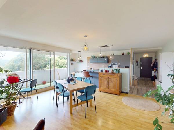 Location / Appartement 3 pièces de 90 m², Brest, Rue de Lannion / Photo 2