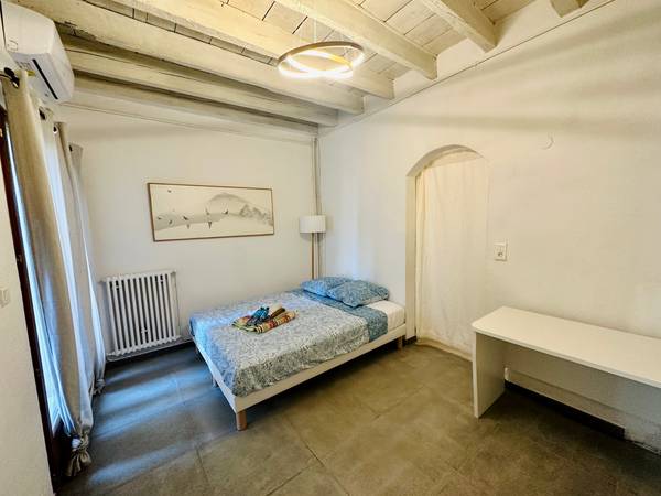 Colocation / Maison 7 pièces de 119 m², Arles, Rue Mireille / Photo 2