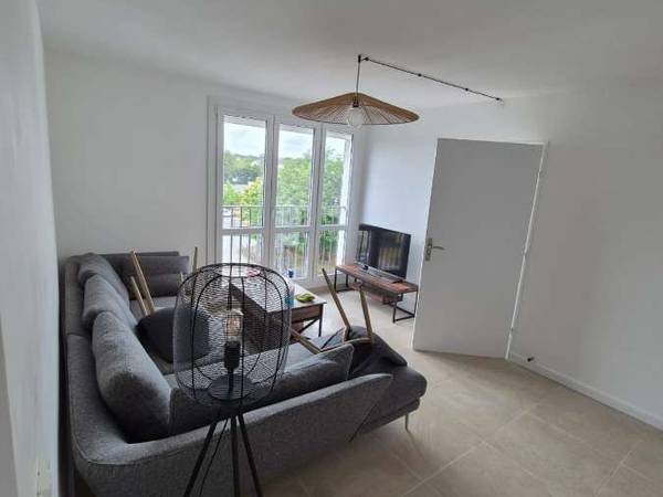 Colocation / Appartement 4 pièces de 73 m², Angers, Boulevard Henri Dunant / Photo 2