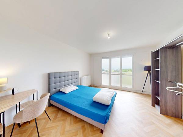 Colocation / Appartement 4 pièces de 73 m², Rennes, Rue du Bourbonnais / Photo 2