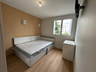 Location / Studio de 15 m², Toulouse, Rue Vestrepain