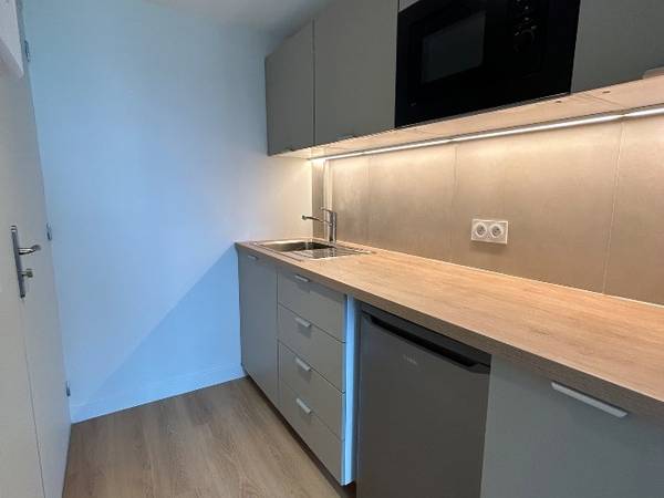 Location / Studio de 15 m², Toulouse, Rue Vestrepain / Photo 2