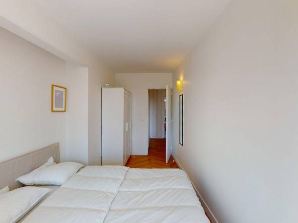 Colocation / Appartement 5 pièces de 103 m², Créteil, Allée Jean Poncelet / Photo 2