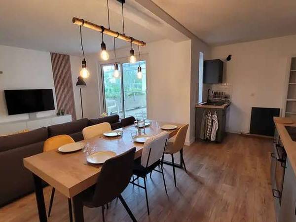 Colocation / Appartement 5 pièces de 88 m², Cergy, Rue du Montoir / Photo 2
