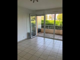 Location / Appartement 2 pièces de 35 m², Pau