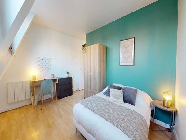 Colocation / Appartement 5 pièces de 120 m², Paris, Rue Beaujon / Photo 2