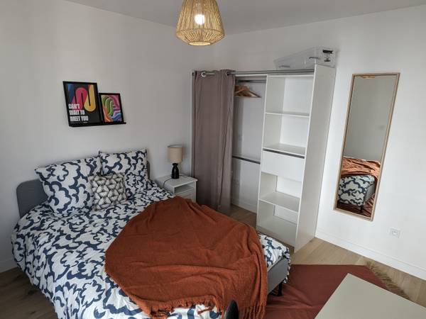 Colocation / Appartement 5 pièces de 89 m², Clichy-la-Garenne, Rue Médéric Clichy / Photo 2