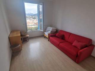 Flatsharing / 3-bedroom flat · 47 m², Nice, Avenue Cyrnos