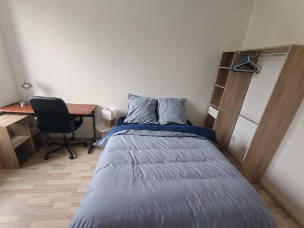 Colocation / Appartement 4 pièces de 75 m², Nancy, Rue Maréchal Oudinot / Photo 2