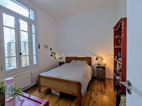 Sous-location / Appartement 4 pièces de 130 m², Bordeaux, Rue Renière / Photo 2