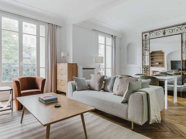 Colocation / Appartement 3 pièces de 128 m², Saint-Gilles, Rue des Ėtudiants / Photo 8