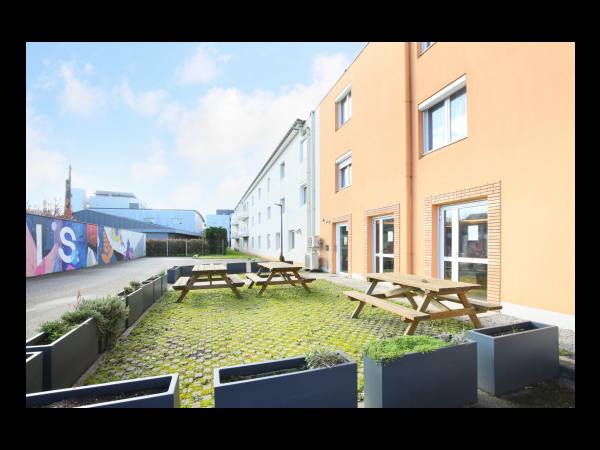 Location / Résidence 1 pièce de 18 m², Mérignac, 1 All. des Isatis / Photo 2