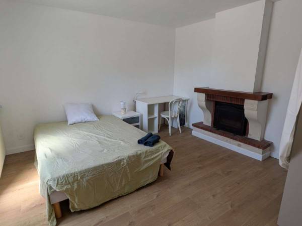 Room share / 5 rooms house · 100 m², Perigny, Rue des Ecoles / Photo 2