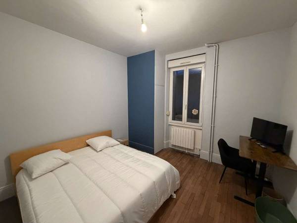 Colocation / Maison 7 pièces de 210 m², Dijon, Rue Charles Mazeau / Photo 2