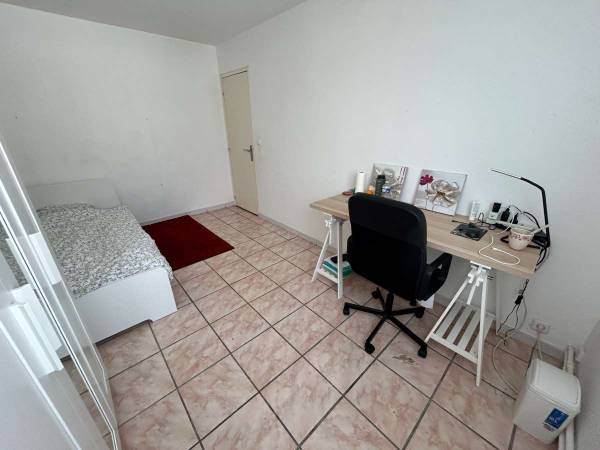 Colocation / Appartement 4 pièces de 96 m², Strasbourg, Route des Romains / Photo 2