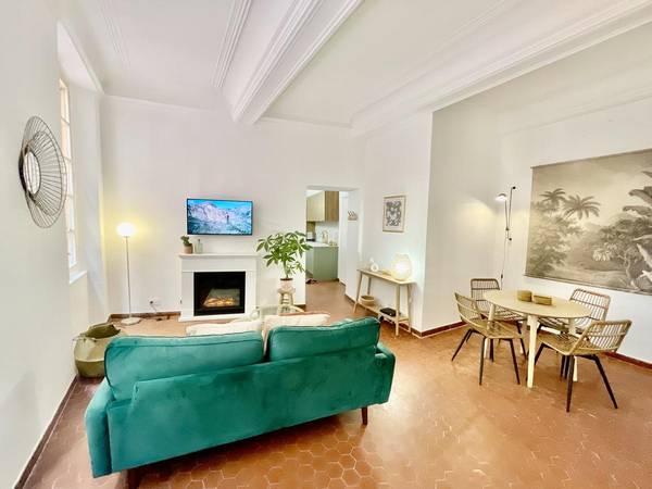 Colocation / Appartement 3 pièces de 65 m², Grasse, Rue Marcel Journet / Photo 2