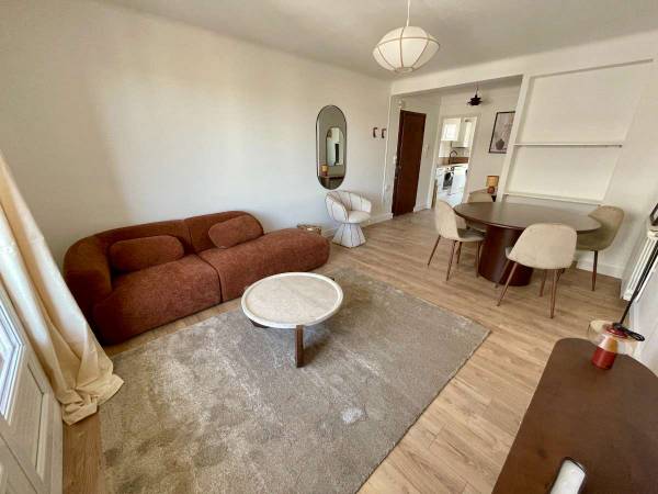 Colocation / Appartement 4 pièces de 70 m², Marseille, Rue Antoine Pons / Photo 2