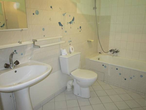 Location / Appartement 1 pièce, Tarbes / Photo 2