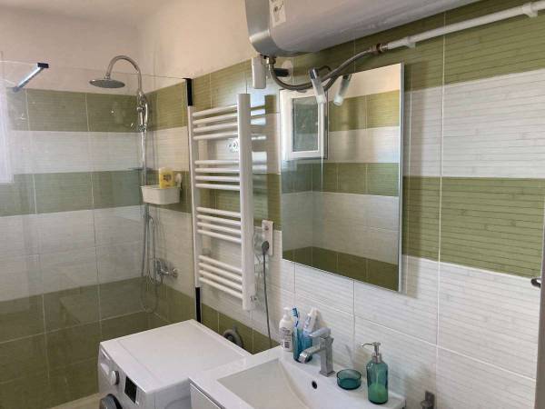 Colocation / Appartement 4 pièces de 71 m², Toulon, Rue Amable Mabily / Photo 15