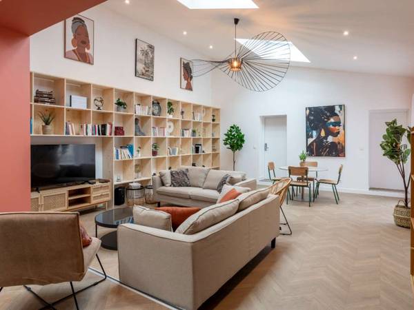Coliving / Maison 10 pièces de 356 m², Bron, Rue des Roses / Photo 6