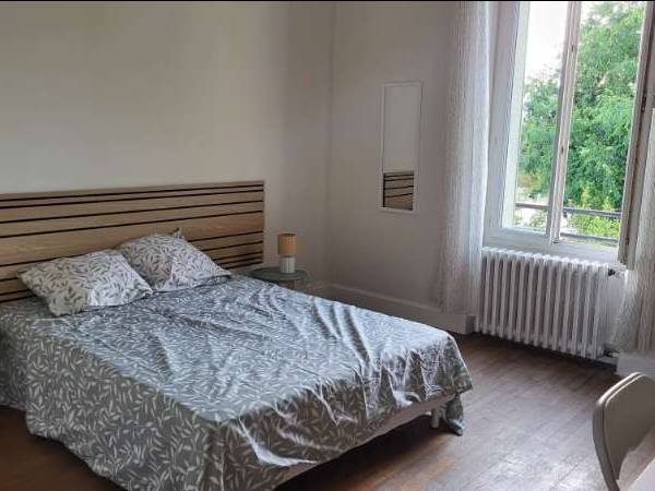 Colocation / Appartement 5 pièces de 100 m², Valence, Rue Henri Beyle Dit Stendhal / Photo 2