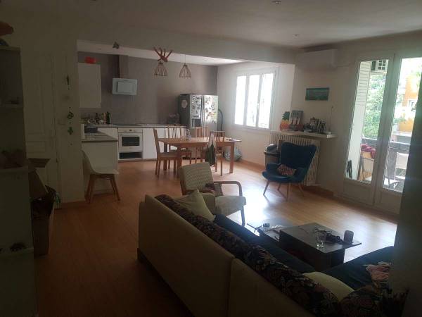 Colocation / Appartement 4 pièces de 90 m², Aix-en-Provence, Avenue Maurice Blondel / Photo 2
