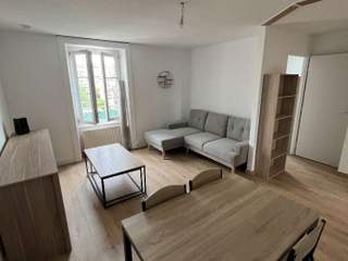 Colocation / Appartement 4 pièces de 65 m², Besançon, Rue Commandant Guey