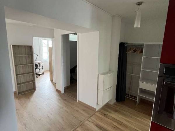 Colocation / Appartement 4 pièces de 65 m², Besançon, Rue Commandant Guey / Photo 2