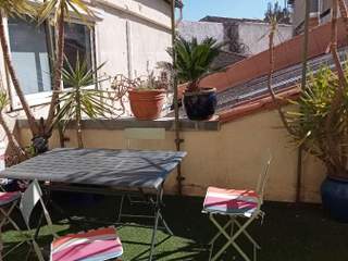 Flatsharing / 6-bedroom flat · 140 m², Nîmes, Rue de la République