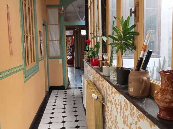 Colocation / Appartement 6 pièces de 140 m², Nîmes, Rue de la République / Photo 2