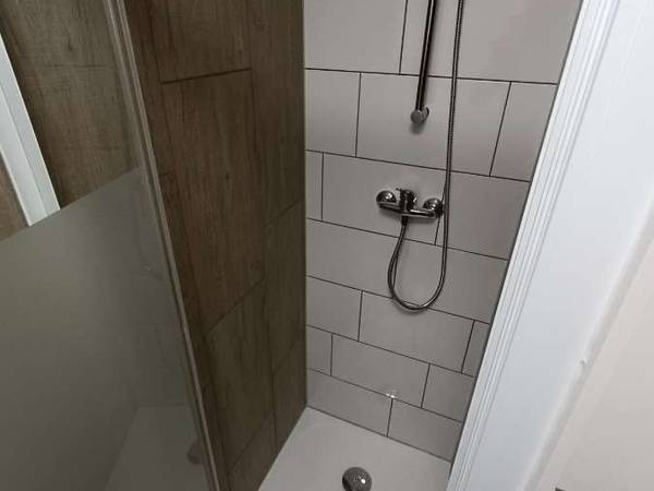 Colocation / Appartement 6 pièces de 114 m², Annemasse, Rue de Geneve / Photo 8