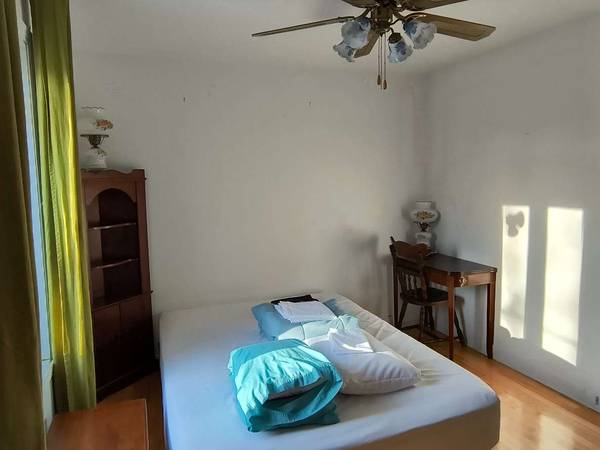 Colocation / Appartement 3 pièces de 45 m², Montréal, Rue Monsabré / Photo 2