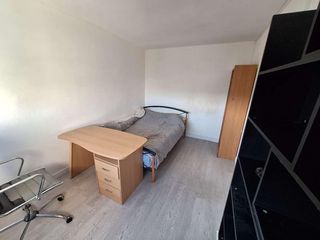 Chambre chez l'habitant / Appartement 6 pièces de 110 m², Massy, Allée Albert Thomas