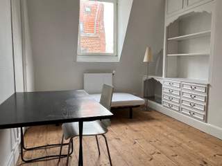 Location / Appartement 3 pièces de 75 m², Lille, Rue de Bapaume