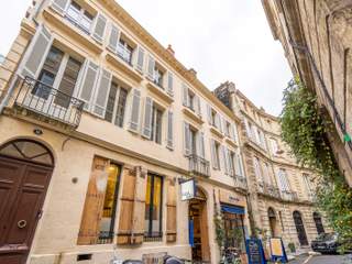 Colocation / 7 rooms apartment · 156 m², Bordeaux, Rue Latour