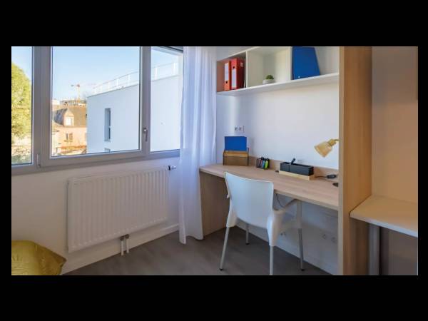 Location / Résidence 1 pièce de 19 m², Brest, 17 Rue Auguste Kervern / Photo 2