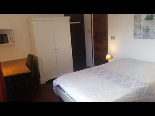 Room share, 3 rooms apartment, Lyon