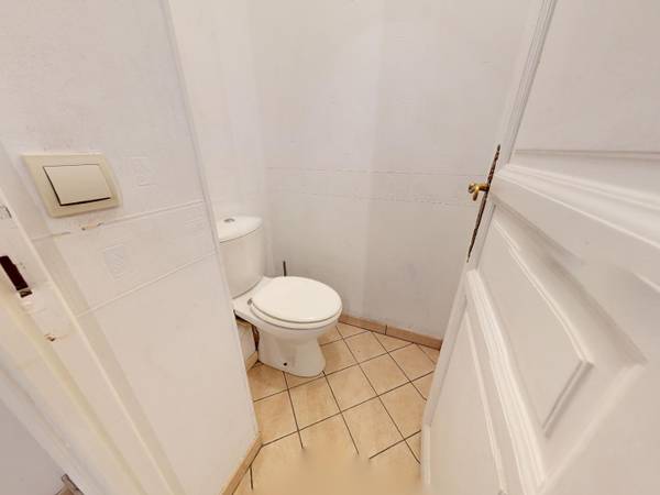 Colocation / Appartement 5 pièces de 98 m², Cergy, Rue des Linandes Vertes / Photo 22