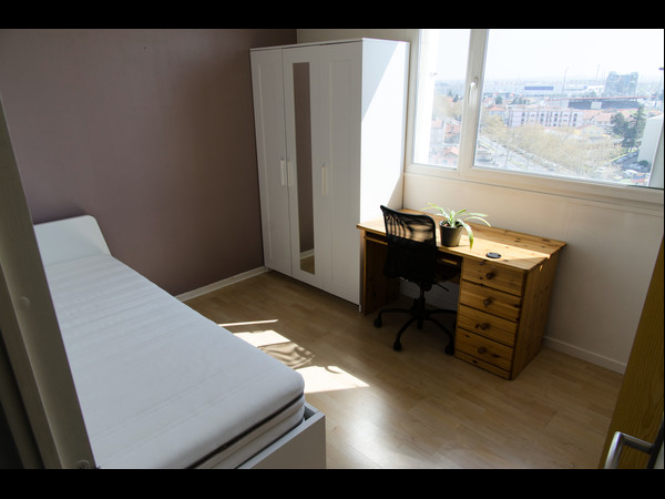 Chambre chez l'habitant / Appartement 4 pièces de 82 m², Lyon, Boulevard des États-Unis / Photo 6