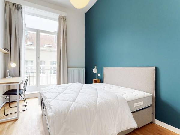 Colocation / Appartement 6 pièces de 86 m², Bruxelles, Rue Stevin 21 / Photo 8