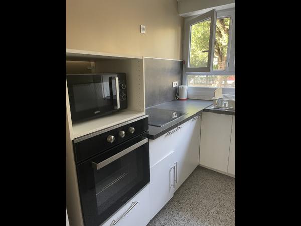 Colocation / Appartement 6 pièces de 88 m², Montpellier, Allée Béranger / Photo 2