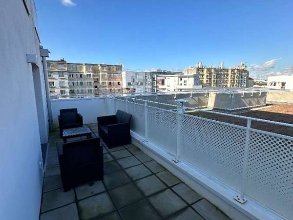 Colocation / Appartement 5 pièces de 113 m², Aubervilliers, Rue Gaëtan Lamy / Photo 8