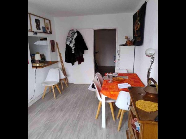 Colocation / Appartement 5 pièces de 90 m², Nîmes, Rue Dante / Photo 2