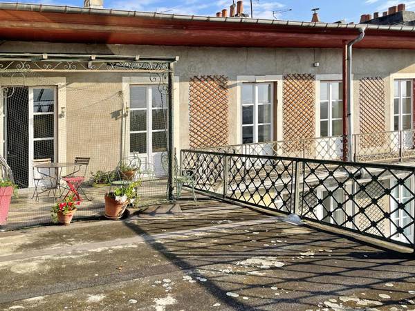 Location / Appartement 3 pièces de 95 m², Pau, Rue Bayard / Photo 9