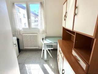 Location / Studio de 28 m², Bondy, Route de Villemomble