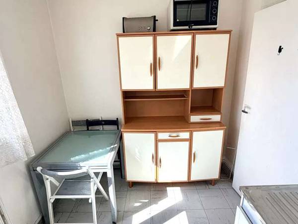 Location / Studio de 28 m², Bondy, Route de Villemomble / Photo 2