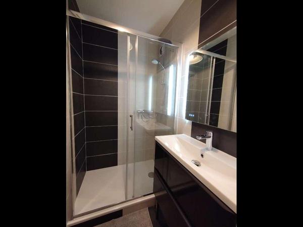 Colocation / Appartement 5 pièces de 95 m², Talence, Rue d'Alembert / Photo 2